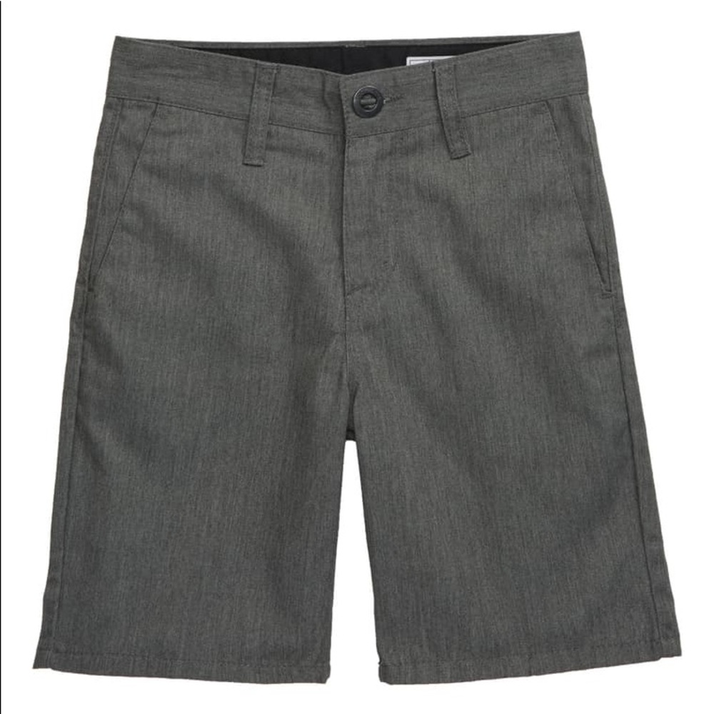 Men’s Volcom shorts